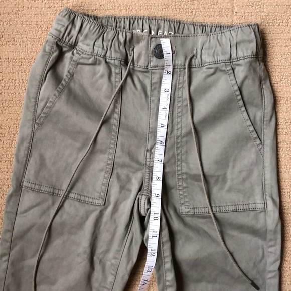 American Eagle Cargo Pants - Picture 5 of 5
